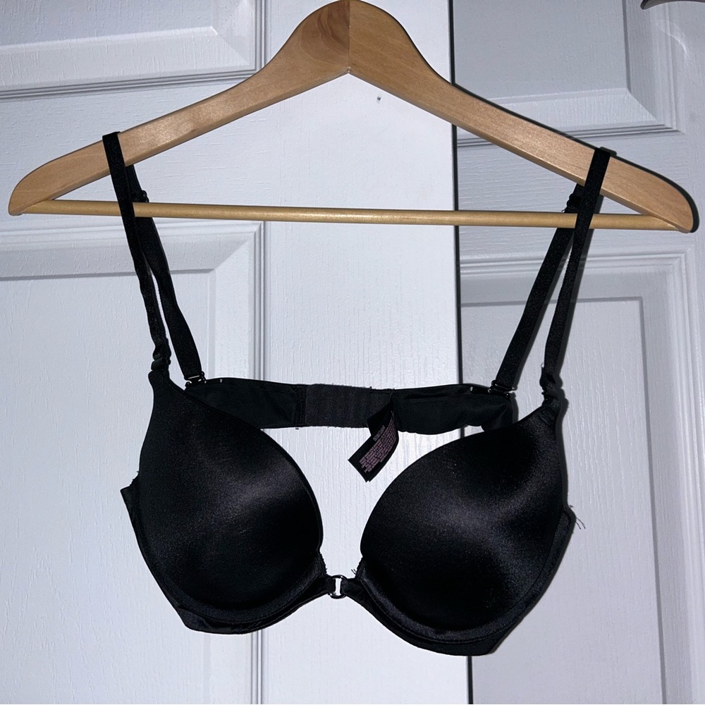 Victoria's Secret Very Sexy Plunge Bra